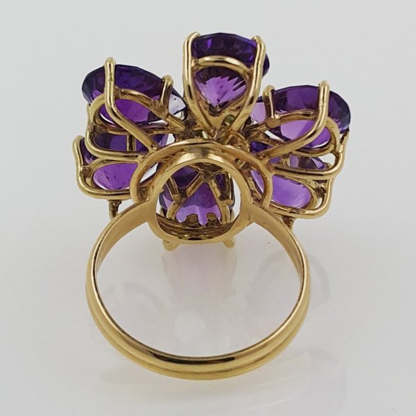 18k. yellow gold ring with natural Amethyst & Peridot 16.00 carat