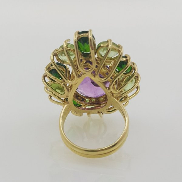 18k. yellow gold cocktail ring with natural gemstones 21.50 carat