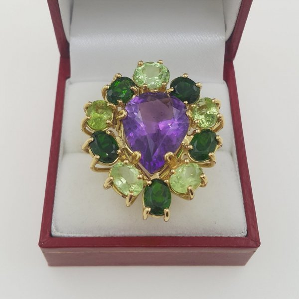 18k. yellow gold cocktail ring with natural gemstones 21.50 carat