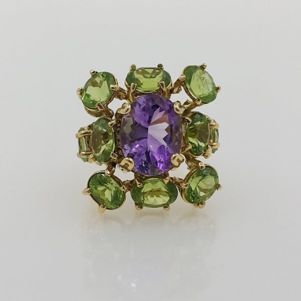 18k. yellow gold cocktail ring with natural gemstones 11.90 carat