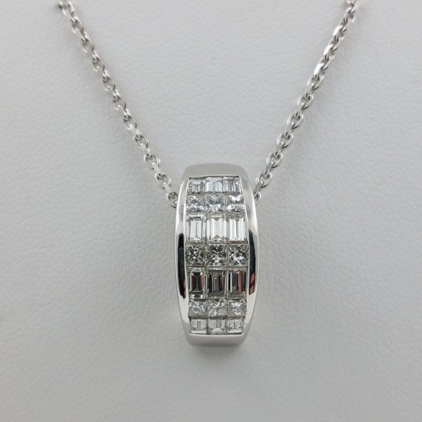 White gold diamond necklace - 1.50 carat