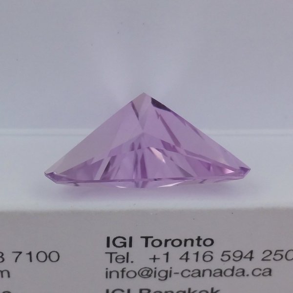 Kunzite - Purplish Pink - 19.49 carat